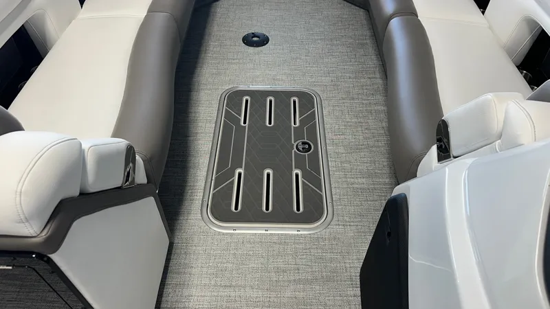 Slide: The Image of Premier 270INTRIGUE 2027 - 50