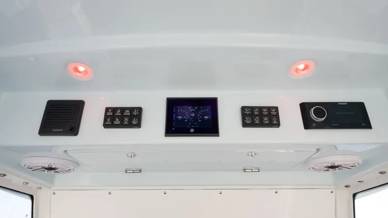 Slide: The Image of Everglades 335 Center Console 2026 - 12