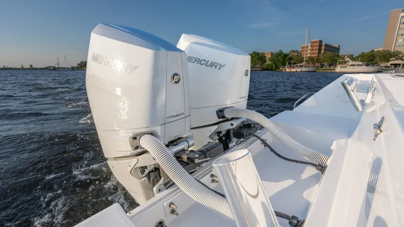Slide: The Image of Everglades 335 Center Console 2026 - 6
