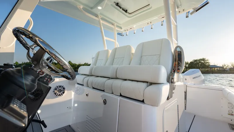 Slide: The Image of Everglades 335 Center Console 2026 - 11