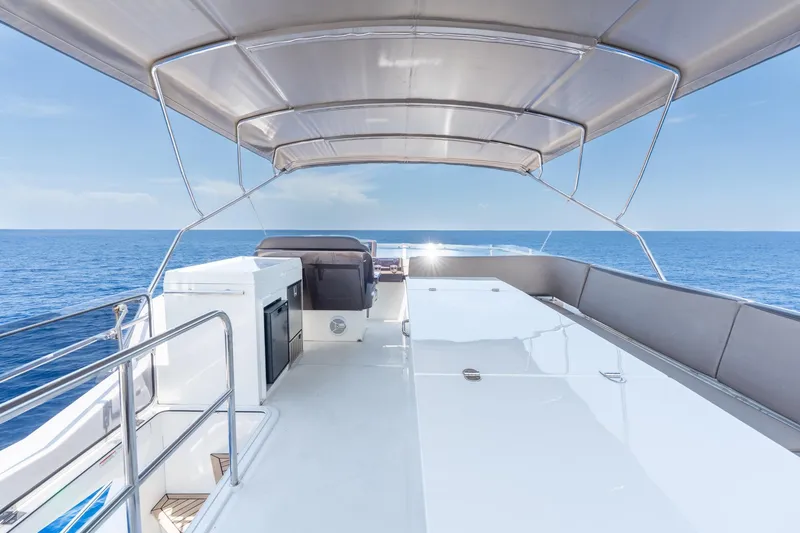 Slide: The Image of Luxurious 2017 Galeon 550 Fly yacht flybridge with ocean view and sleek design. - 26