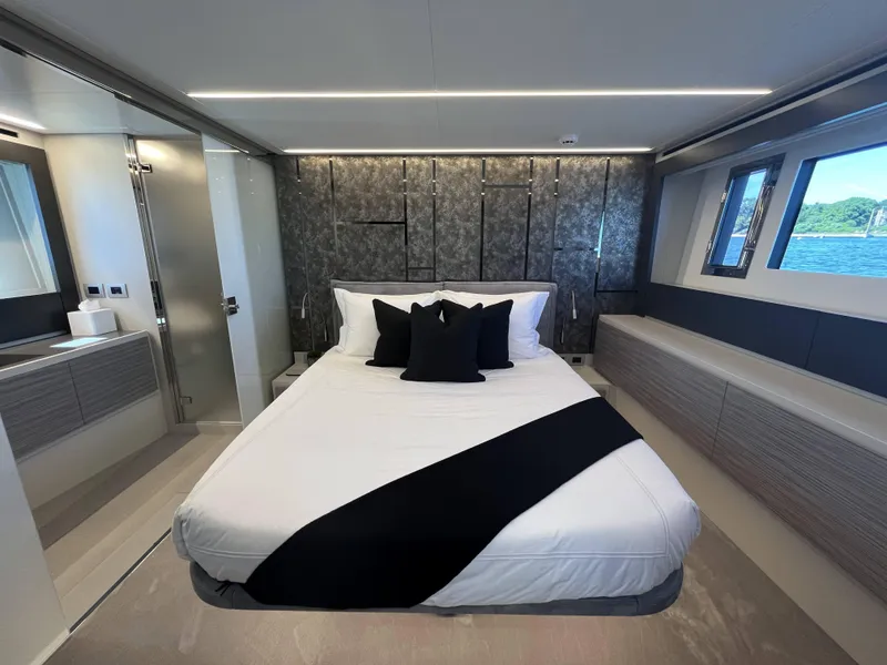 Slide: The Image of Primary Stateroom - 9