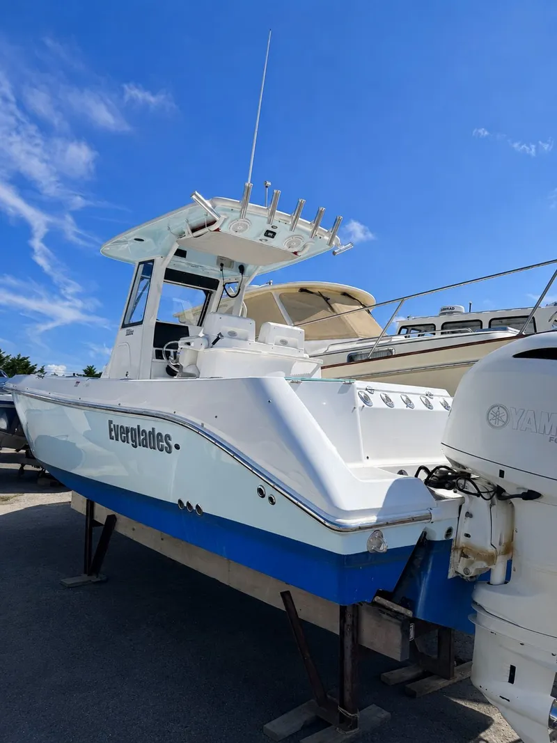 The Image of Everglades 255 Center Console 2016 - undefined