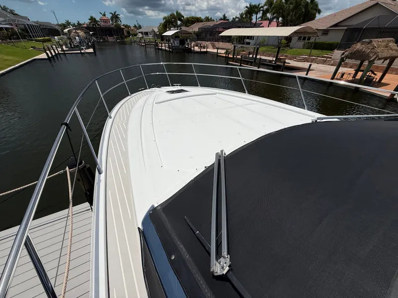 Slide: The Image of Azimut Atlantis 45 2021 - 44