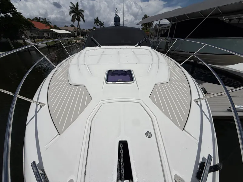 Slide: The Image of Azimut Atlantis 45 2021 - 42