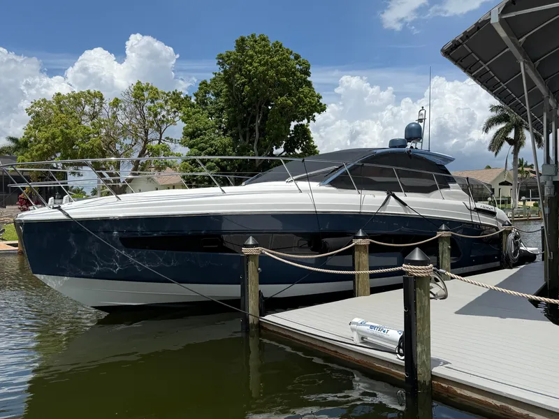 Slide: The Image of Azimut Atlantis 45 2021 - 0