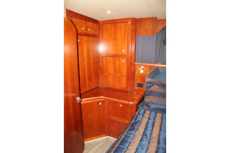 Slide: The Image of Master Stateroom - 28