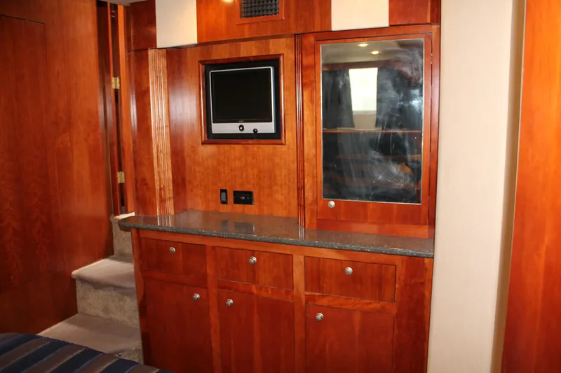 Slide: The Image of Master Stateroom - 29