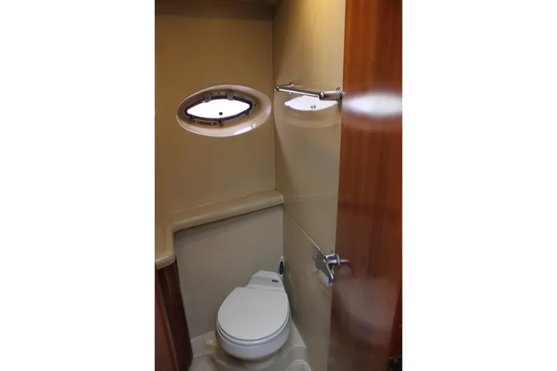 Slide: The Image of Guest Head - 41