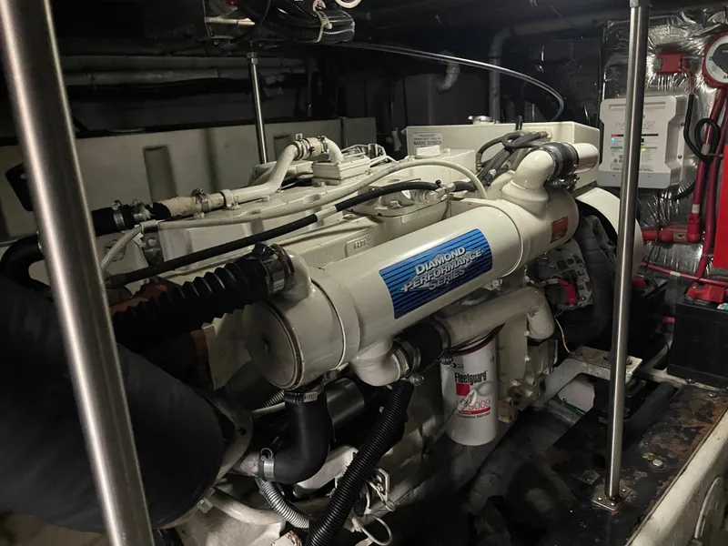 Slide: The Image of Carver Yachts 530 Voyager Pilothouse 2000 - 52