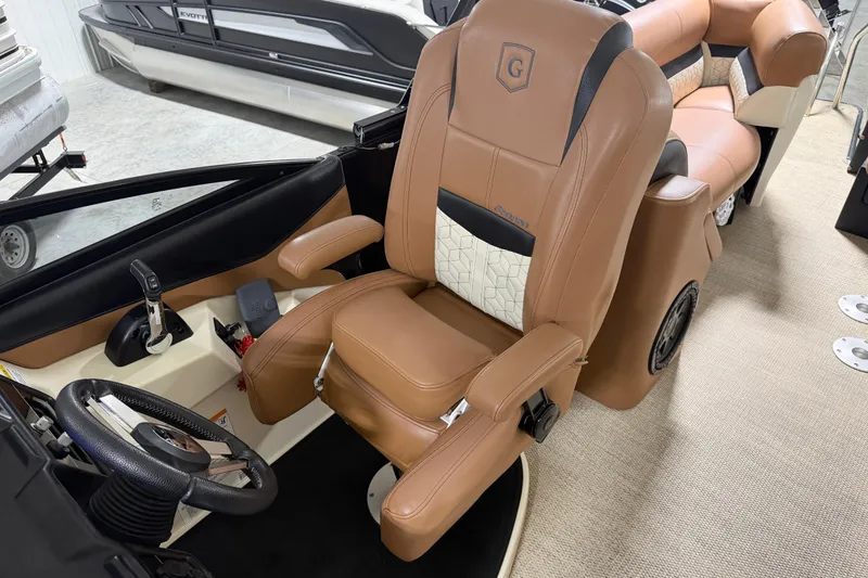 Slide: The Image of Captain's chair and helm of 2018 Godfrey Sanpan 2500 ULC pontoon boat. - 11