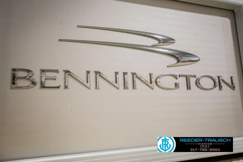 Slide: The Image of Bennington 2550 RBR 2013 logo with Reeder Trausch Marine contact details. - 66