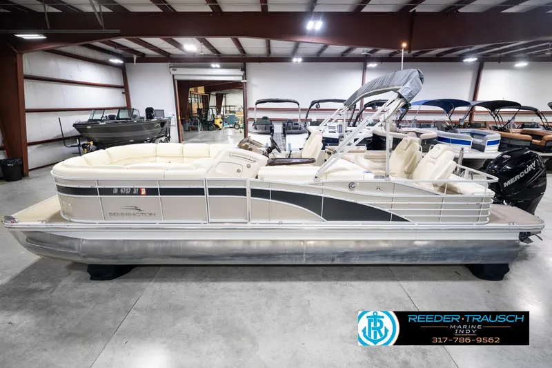 The Image of 2013 Bennington 2550 RBR pontoon boat in showroom, side view. - 0