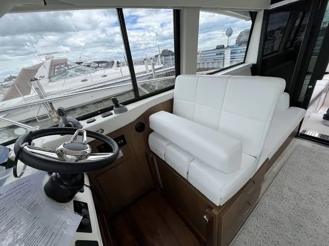Slide: The Image of Regal 38 Grande Coupe 2027 - 6