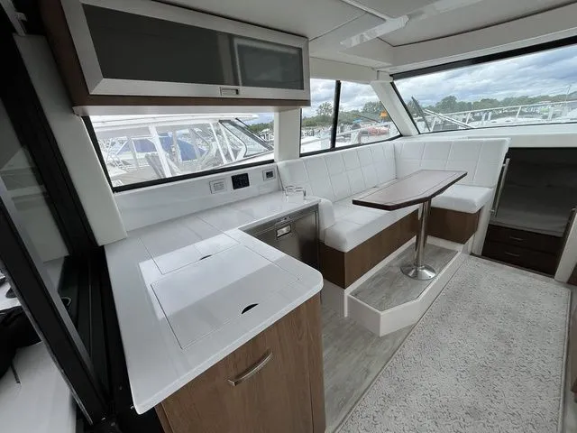 Slide: The Image of Regal 38 Grande Coupe 2027 - 13