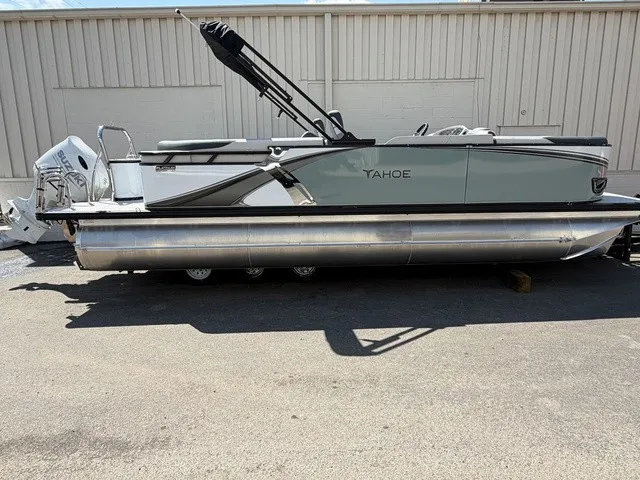 The Image of Tahoe LTZ 2385 QL 2026 - 1