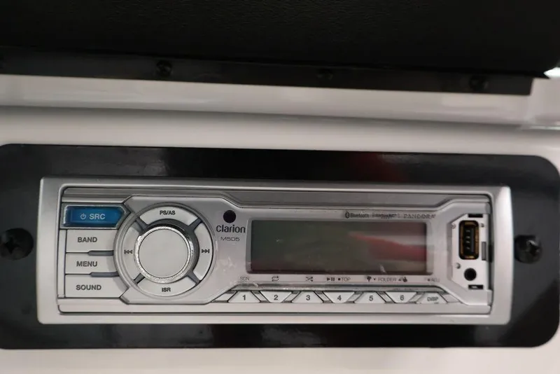 Slide: The Image of Clarion M505 stereo system in 2016 Yamaha Boats SX192. - 29