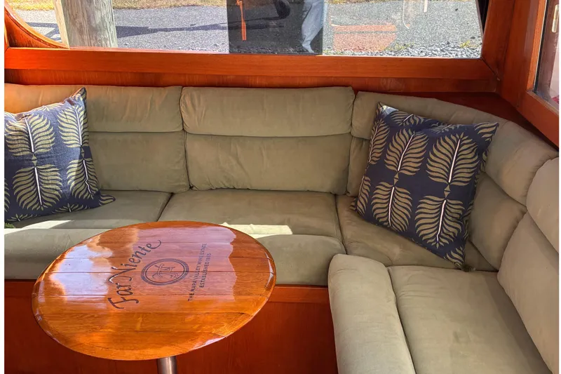 Slide: The Image of Midnight Lace 44 Flybridge - Rumrunner edition 1987 - 16