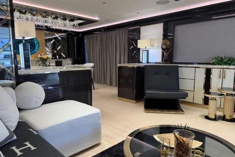 Slide: The Image of Luxurious interior of 2024 Sirena 88 yacht with modern decor and elegant furnishings. - 107