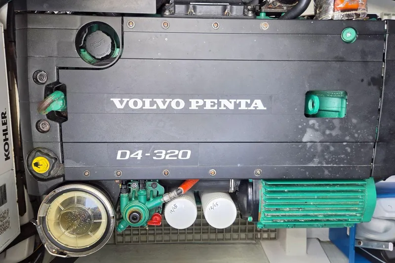 Slide: The Image of Volvo Penta D4-320 engine in a 2020 Aquila 44 Yacht. - 46