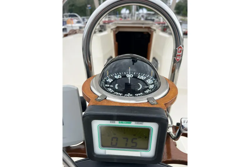 Slide: The Image of Compass and digital display on 1998 Sabre 362 sailboat cockpit. - 14