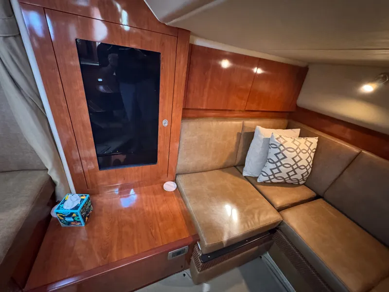 Slide: The Image of Sea Ray 38 Sundancer 2007 - 25