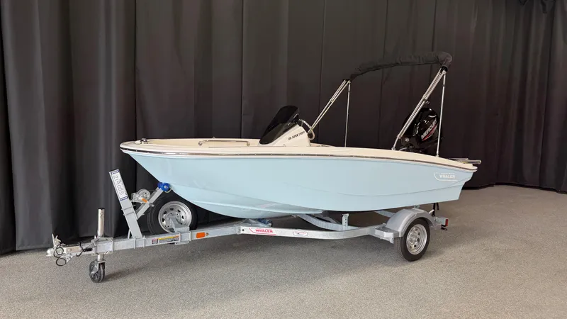 Slide: The Image of Boston Whaler 130 Super Sport 2027 - 2