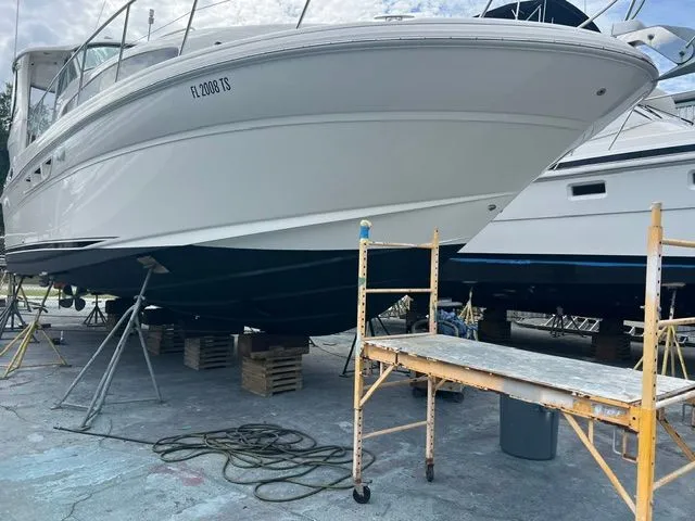 Slide: The Image of A 2007 Sea Ray 40MY boat is on a dry dock. - 44