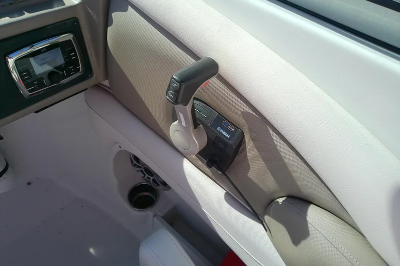 Slide: The Image of 2017 Crownline Eclipse E6 XS boat interior with Yamaha control panel and audio system. - 47