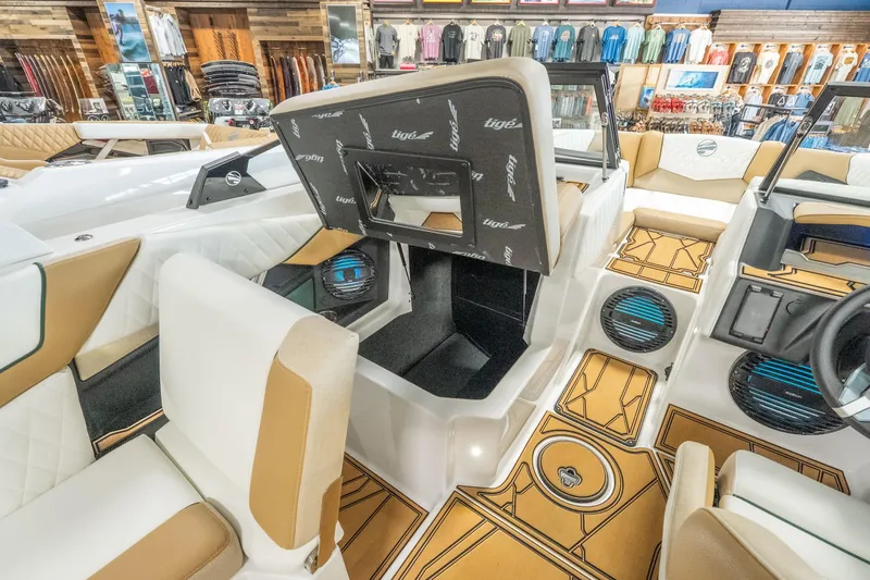 Slide: The Image of 2026 Tigé Z3 boat interior with luxurious seating and modern design elements. - 41