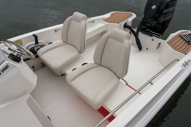 Slide: The Image of Boston Whaler 150 Montauk 2027 - 48