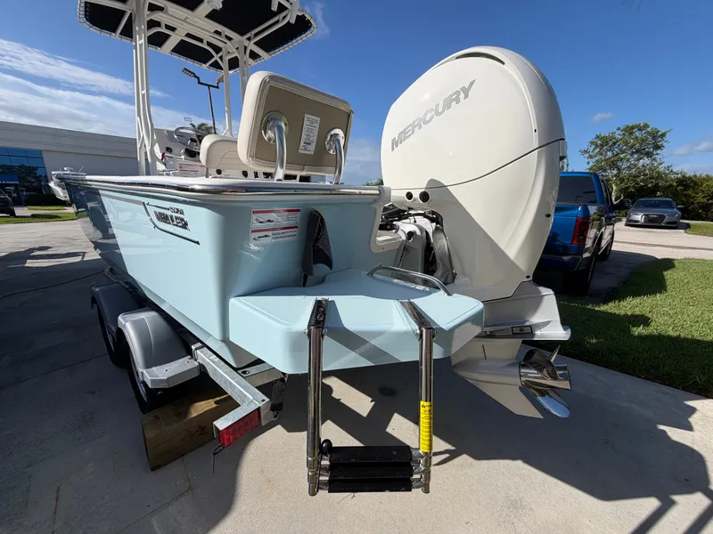 Slide: The Image of Boston Whaler 190 Montauk 2027 - 4