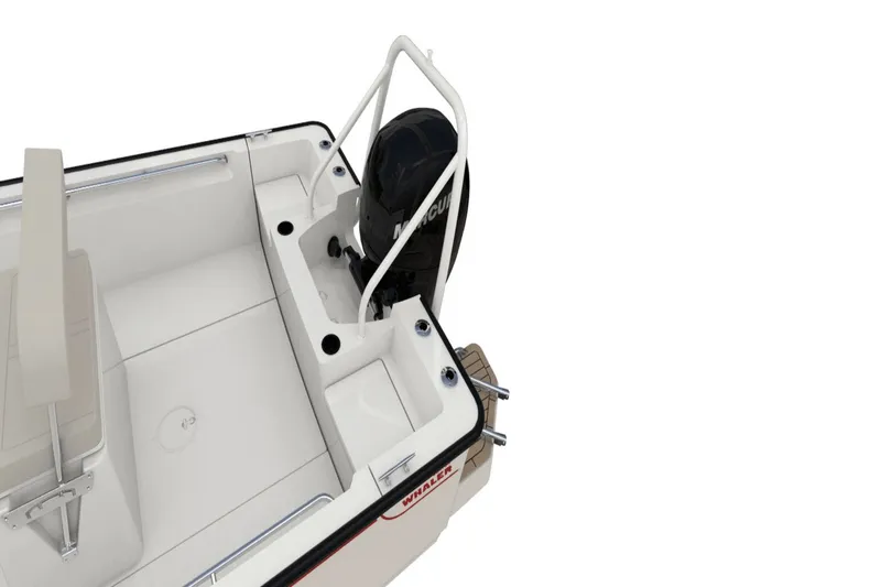 Slide: The Image of Boston Whaler 190 Montauk 2027 - 18