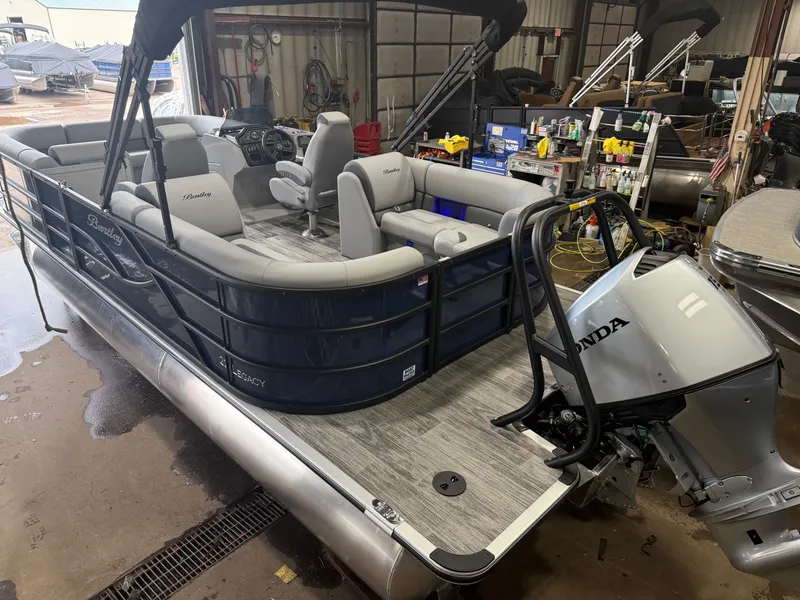Slide: The Image of Bentley Pontoons Legacy 223 Navigator Quad Lounge Tritoon & Honda 4-Stroke EFI 2026 - 45