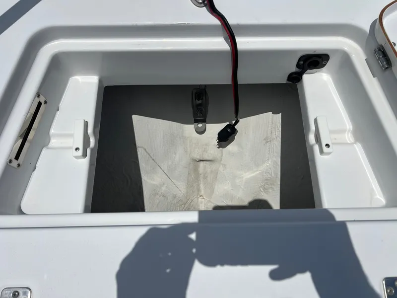 Slide: The Image of Sportsman Masters 267OE Bay Boat 2021 - 17