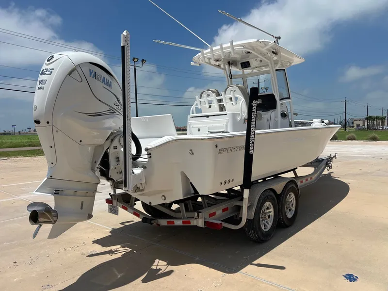 Slide: The Image of Sportsman Masters 267OE Bay Boat 2021 - 8