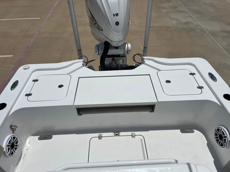 Slide: The Image of Sportsman Masters 267OE Bay Boat 2021 - 50