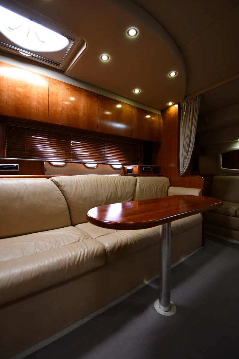 Slide: The Image of Cruisers 390 Sports Coupe 2010 - 52
