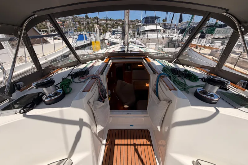 Slide: The Image of Cockpit view of 1999 Jeanneau Sun Odyssey 45.2 sailboat docked at marina. - 36