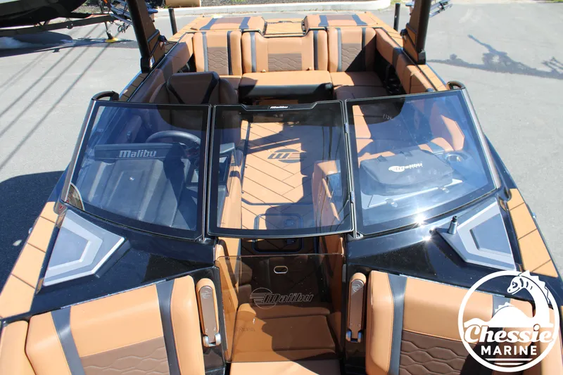 Slide: The Image of Malibu Wakesetter 23 LSV 2026 - 26