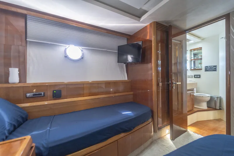 Slide: The Image of Azimut 75 2008 - 106