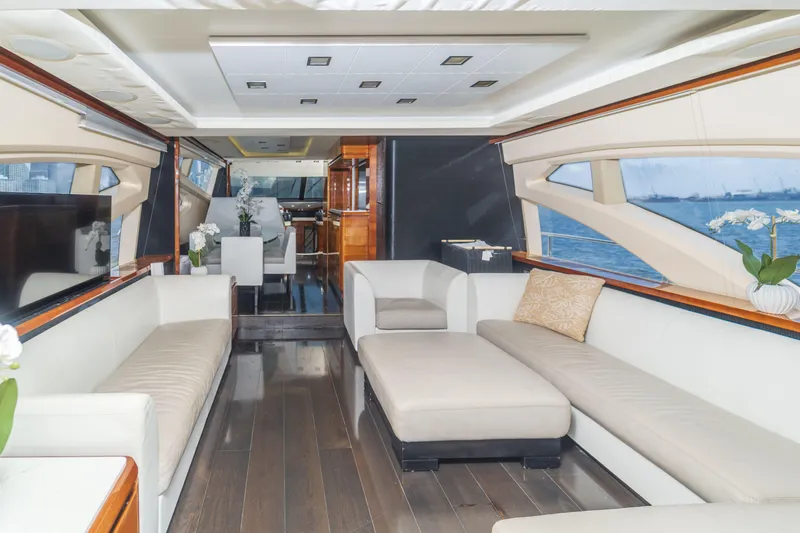Slide: The Image of Azimut 75 2008 - 81