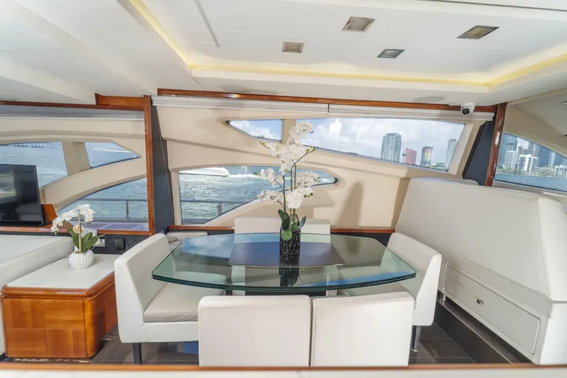 Slide: The Image of Azimut 75 2008 - 89