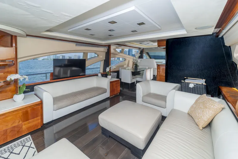 Slide: The Image of Azimut 75 2008 - 91