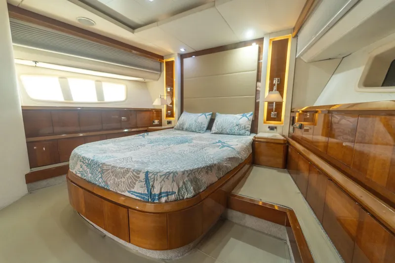 Slide: The Image of Azimut 75 2008 - 96