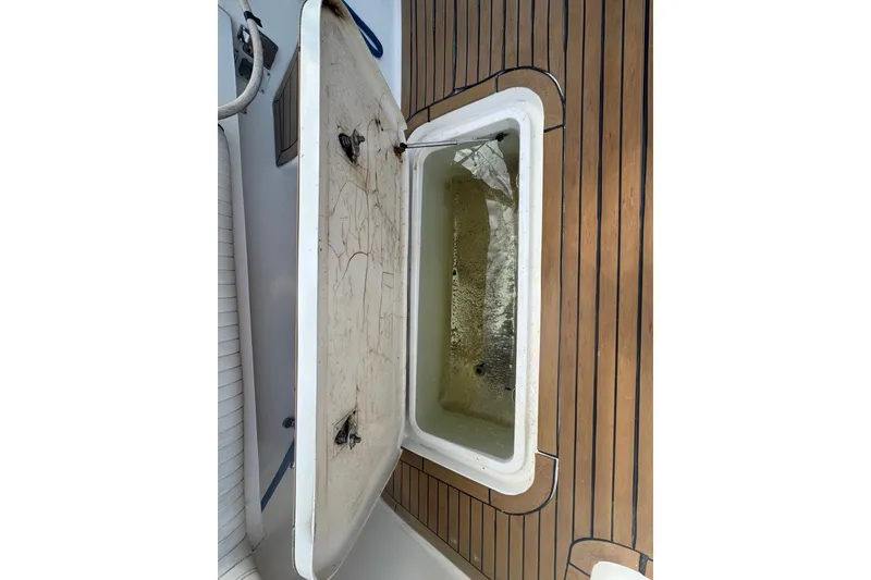 Slide: The Image of Open hatch on 2008 Luhrs 41 Open boat with teak deck. - 18