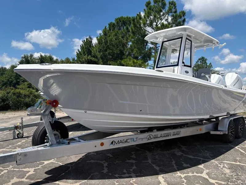 Slide: The Image of Blazer Bay Makaira 2800 2026 - 2