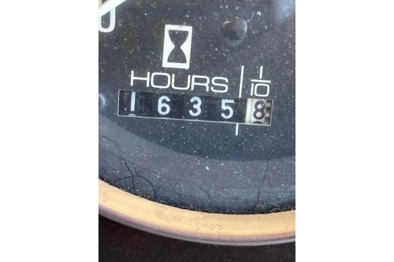 Slide: The Image of Hour meter reading 1635.8 on 1985 Transpacific Marine Pacific Eagle 32. - 45