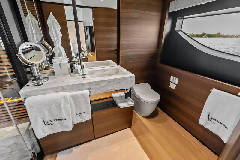 Slide: The Image of Custom Navetta 33 2023 - 82