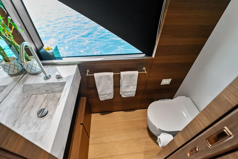 Slide: The Image of Custom Navetta 33 2023 - 85